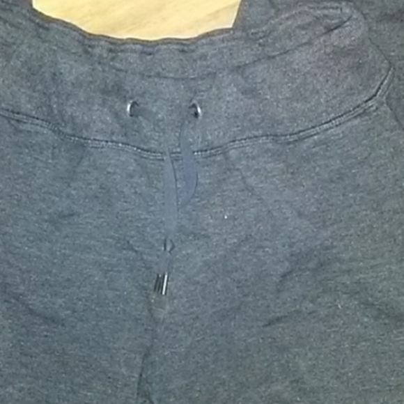 Sweatpants Large - Picture 2 of 3